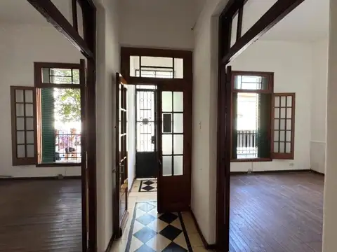 Bartolomé Mitre 500