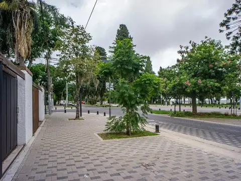 Martin Fierro Y Costanera