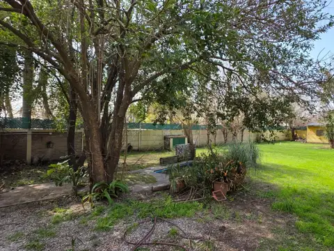 Casa en  venta en Funes en zona urbana