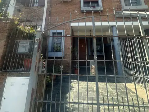Casa Triplex  en Venta en Ciudad Jardin, Tres de Febrero, G.B.A. Zona Oeste