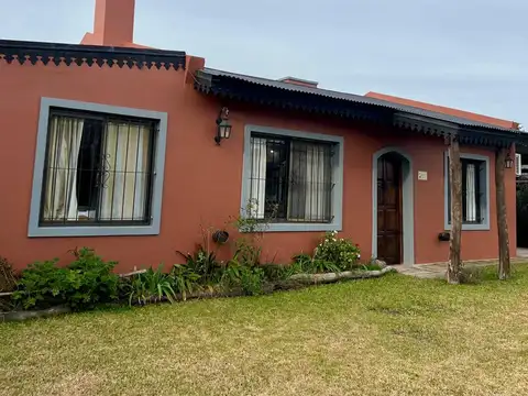 CASA EN VENTA-NUEVO INGRESO