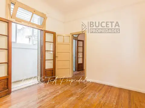 Avenida Gaona 1200, Piso 1°