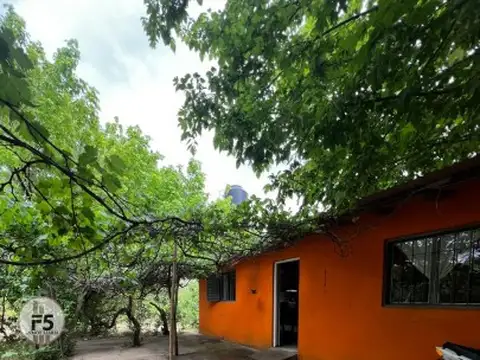 Casa en venta gran lote con frutales San Javier Traslasierra