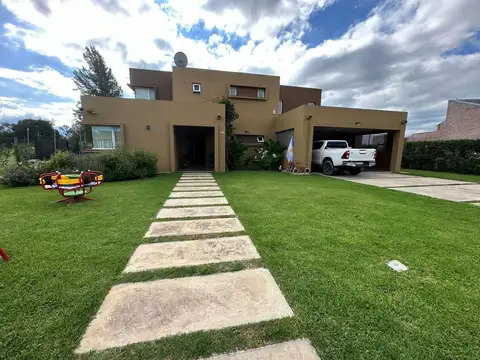 Casa en Alquiler