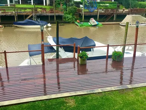 Casa en Venta de 5 dormitorios