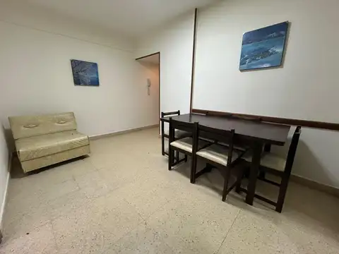 Departamento en Alquiler en Plaza Colon, $ 400.000