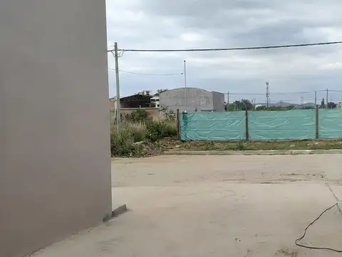 Local en Venta en Zona Sur, USD 105.000
