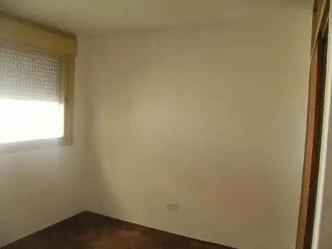 Departamento en  el Abasto de escalera