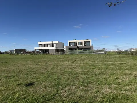 M7M8+VG Belén de Escobar, Provincia de Buenos Aires 78