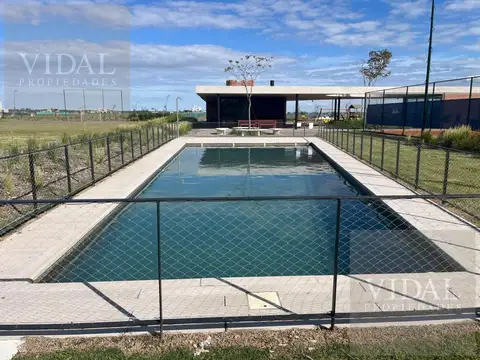 Terreno lote al agua Amarras Puertos del Lago Escobar