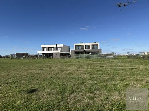 Av. de los Lagos 100, B1625 Belén de Escobar, Provincia de Buenos Aires