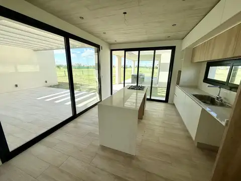 Casa 3 Dormitorios a Estrenar - Vida Club de Campo