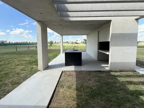 Casa 3 Dormitorios a Estrenar - Vida Club de Campo
