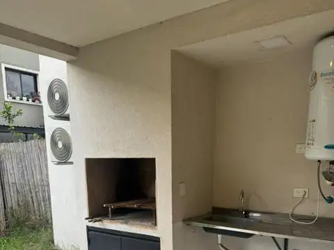 Departamento en Alquiler en La cañada de Pilar, USD 650