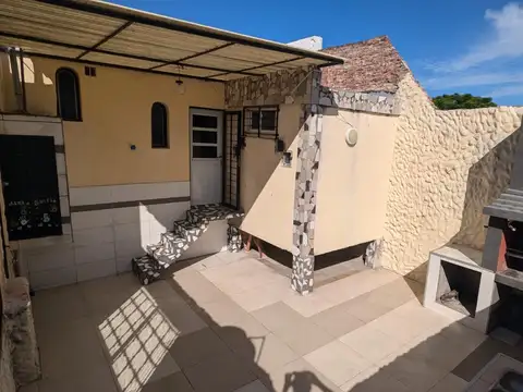 Depto Tipo Casa en Venta de 2 dormitorios