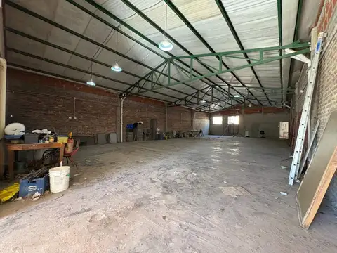 Galpon en Venta en Malvinas Argentinas, USD 110.000