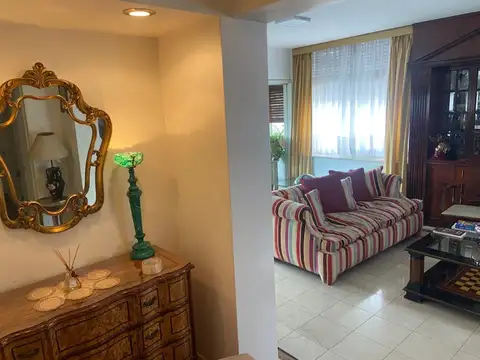 Departamento en Alquiler con 2 cocheras