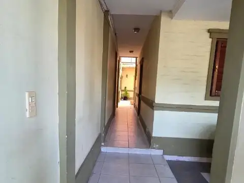 Crespo 3300, Piso 2