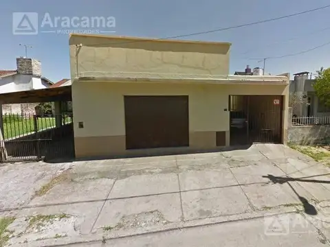 Casa en Venta - Luis Guillon