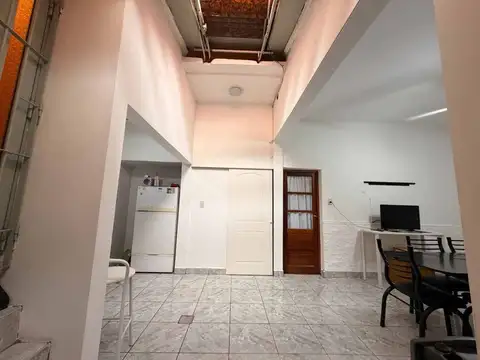 Depto Tipo Casa en Venta de 3 ambientes