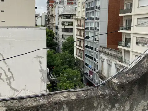 Bartolomé Mitre 2000, Piso 3º