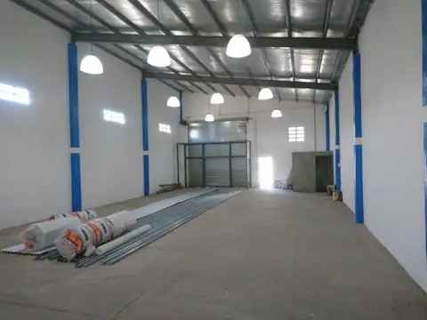 Galpon en Alquiler A Estrenar