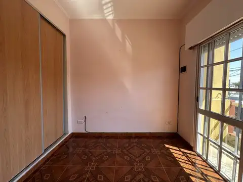 Departamento en Alquiler en Quilmes Oeste, $ 600.000