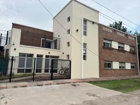 Casa ideal para centro terapéutico- Parque Leloir