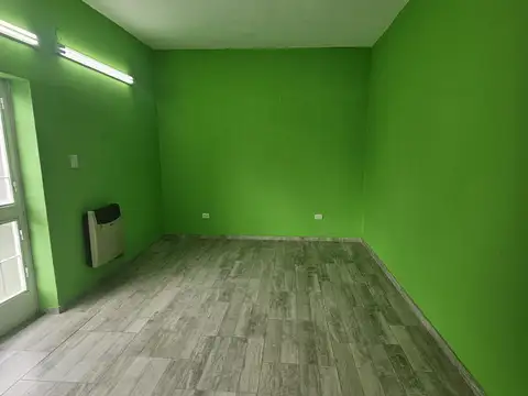 Casa 5 ambientes con 1 baño