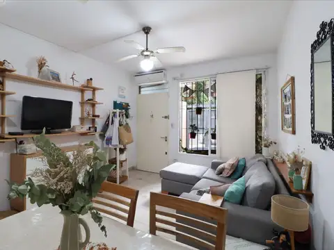 Depto Tipo Casa en Venta con 1 cocheras