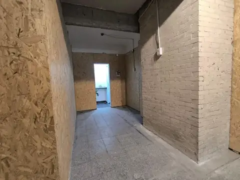 Local en Alquiler en Monserrat, $ 1.300.000