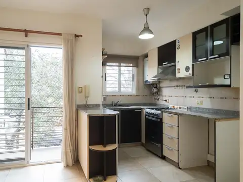Depto Tipo Casa en Alquiler de 3 ambientes
