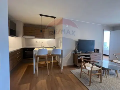 Avenida Ing. Luis P. Ponce 2500