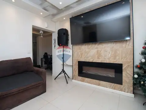 Depto Tipo Casa en Venta en Tres Cruces, USD 129.000