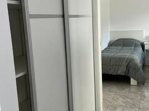 Lote Amplio con Vivienda Amoblada en Esquina!.