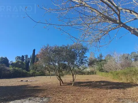 LDO Venta. Lote 2736m2. Barrio El Remanso. Exaltación de la Cruz