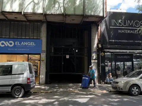 San Luis 1600, Piso 6