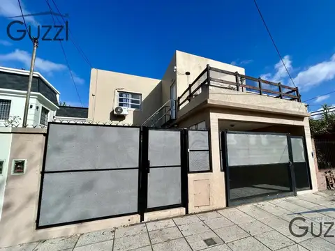 VENTA CASA MULTIFAMILIAR EN VILLA ADELINA, A 1 CUADRA DE AV DE MAYO