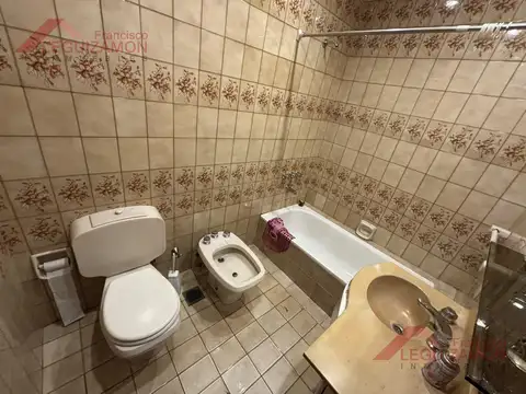 ALQUILER PH TIPO CASA DE 3 AMBIENTES - CON COCHERA - BARRIO NAON