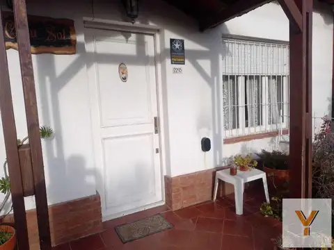Depto Tipo Casa en Venta con 1 cocheras
