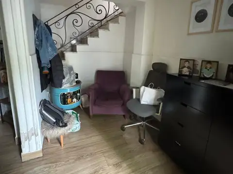 Depto Tipo Casa en Venta 60 años