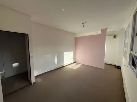 Oficina en Alquiler en Villa Rosa, $ 350.000