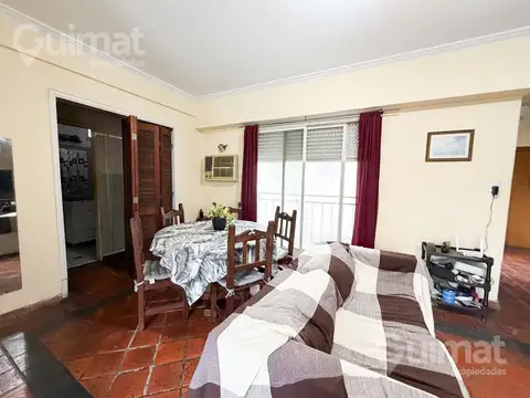 Depto Tipo Casa en Venta 60 años