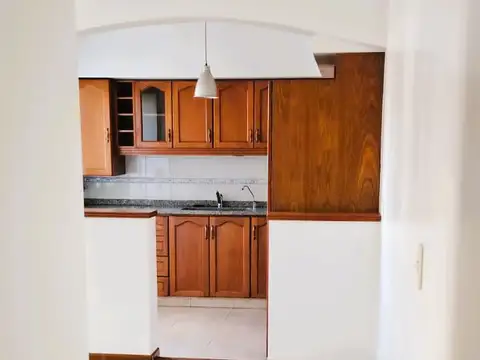 Departamento en Alquiler en Ramos Mejía Sur, $ 750.000