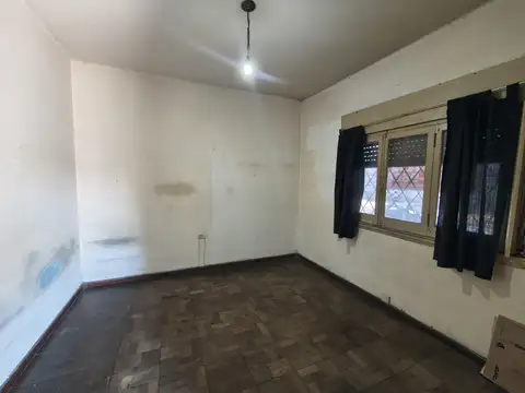 Depto Tipo Casa en Venta 60 años