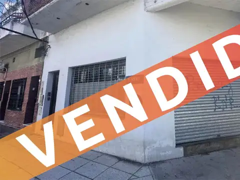 VENTA GALPÓN CON LOCAL Y OFICINA PIÑEYRO AVELLANEDA