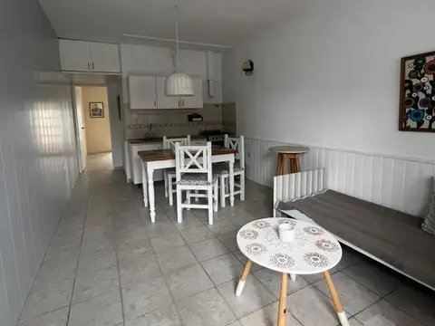 Depto Tipo Casa en Venta de 2 ambientes