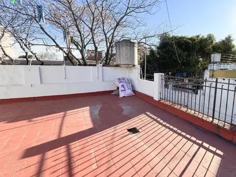 PH 3 AMBIENTES EN FLORIDA CON PATIO Y TERRAZA SIN EXPENSAS