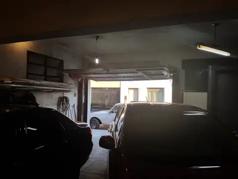 Galpon en Alquiler 11  mts Fondo