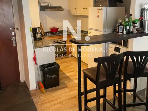 Alquila departamento de 2 dormitorios en Punta del Este.